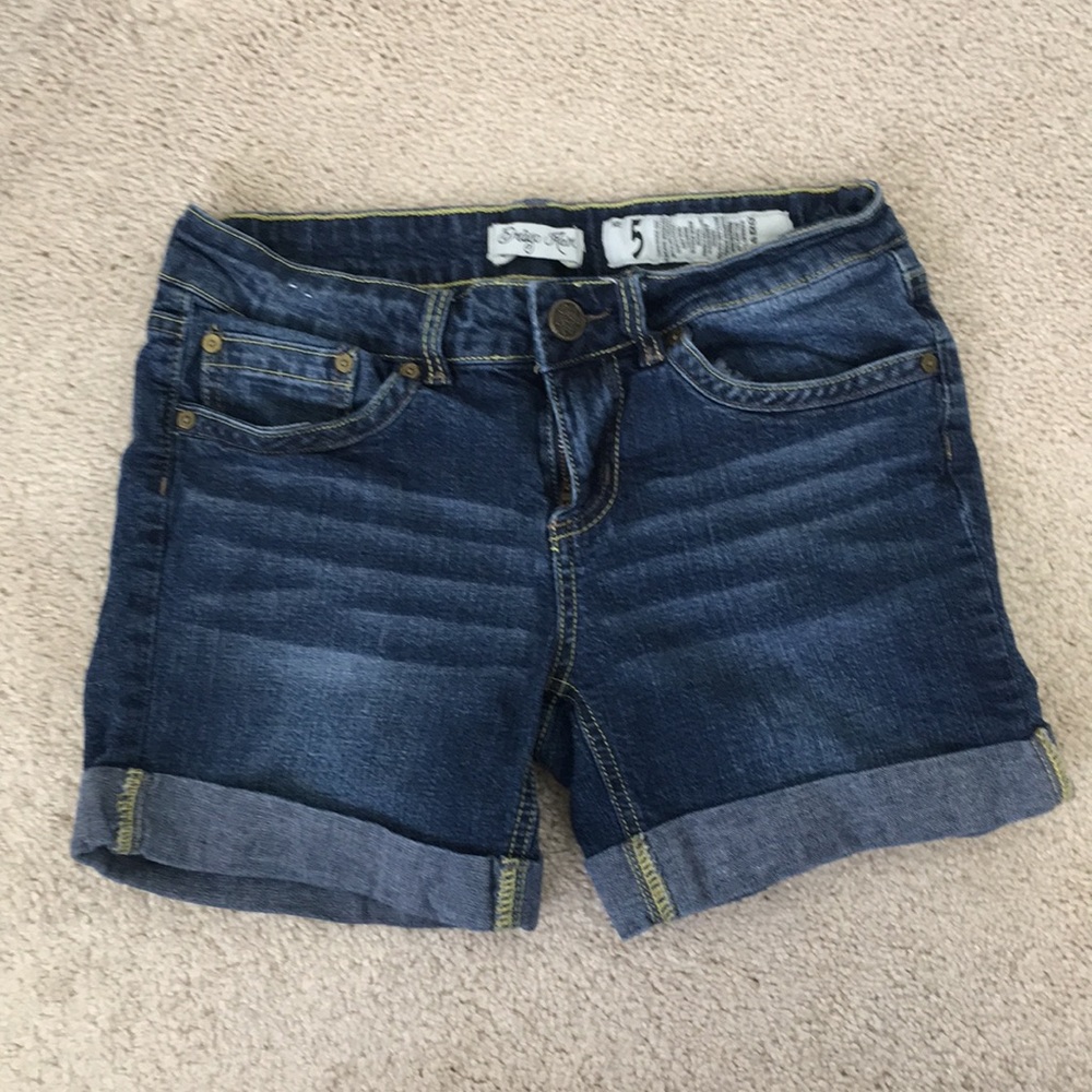 Jean shorts!